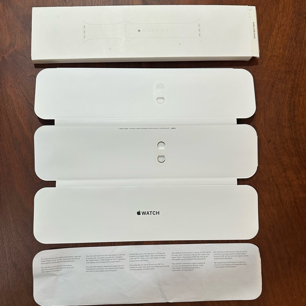 Original Apple Watch S/M & M/L 40mm Sport Band Silicon For Series 8/7/6/5 - Picture 2 of 8